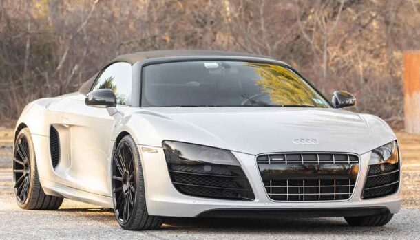 Audi R8 Spyder V10