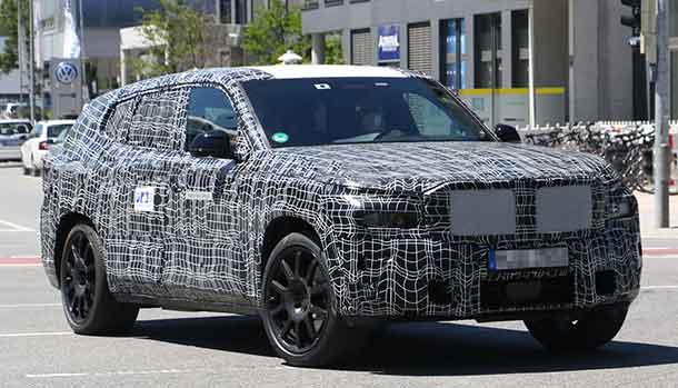 BMW X8