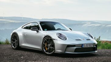 Porsche 911 GT3 Touring 2022