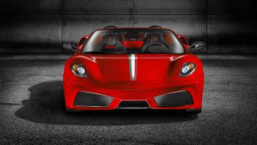 Ferrari Scuderia Spider 16M