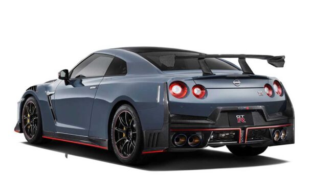 Nissan GT-R 2024