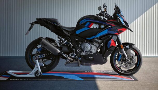 BMW M 1000 XR