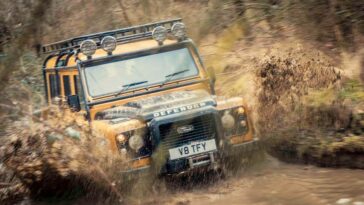 Land Rover Classic Experiences Off Road