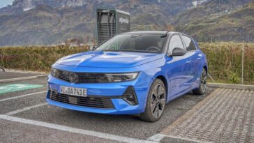 Opel Astra Electric