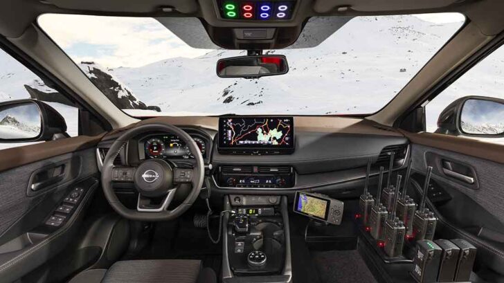 Nissan X-Trail Mountain Rescue