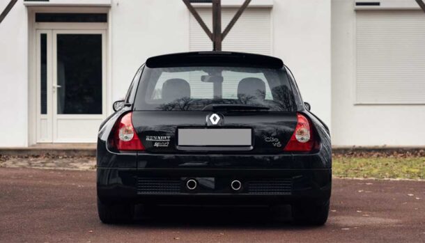 Renault Clio V6