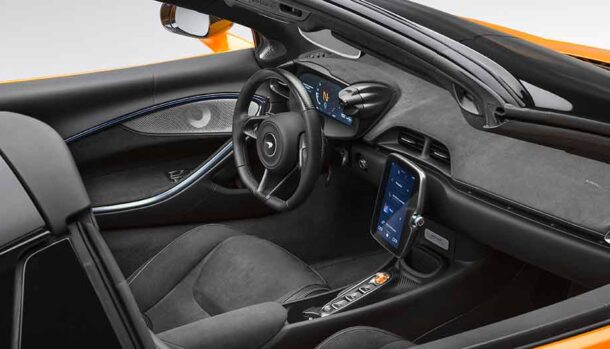 McLaren Artura Spider