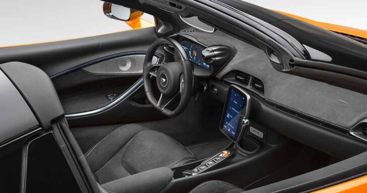 McLaren Artura Spider