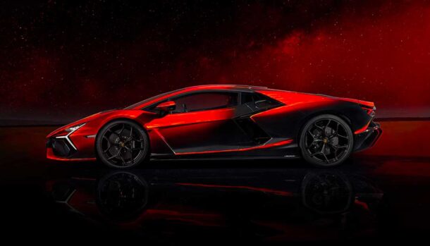 Lamborghini presenta Revuelto Opera Unica a Shanghai