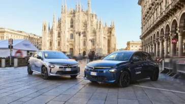 Lancia Ypsilon Cassina alla Milano Design Week 2025