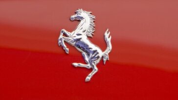 La prima Ferrari senza ruote