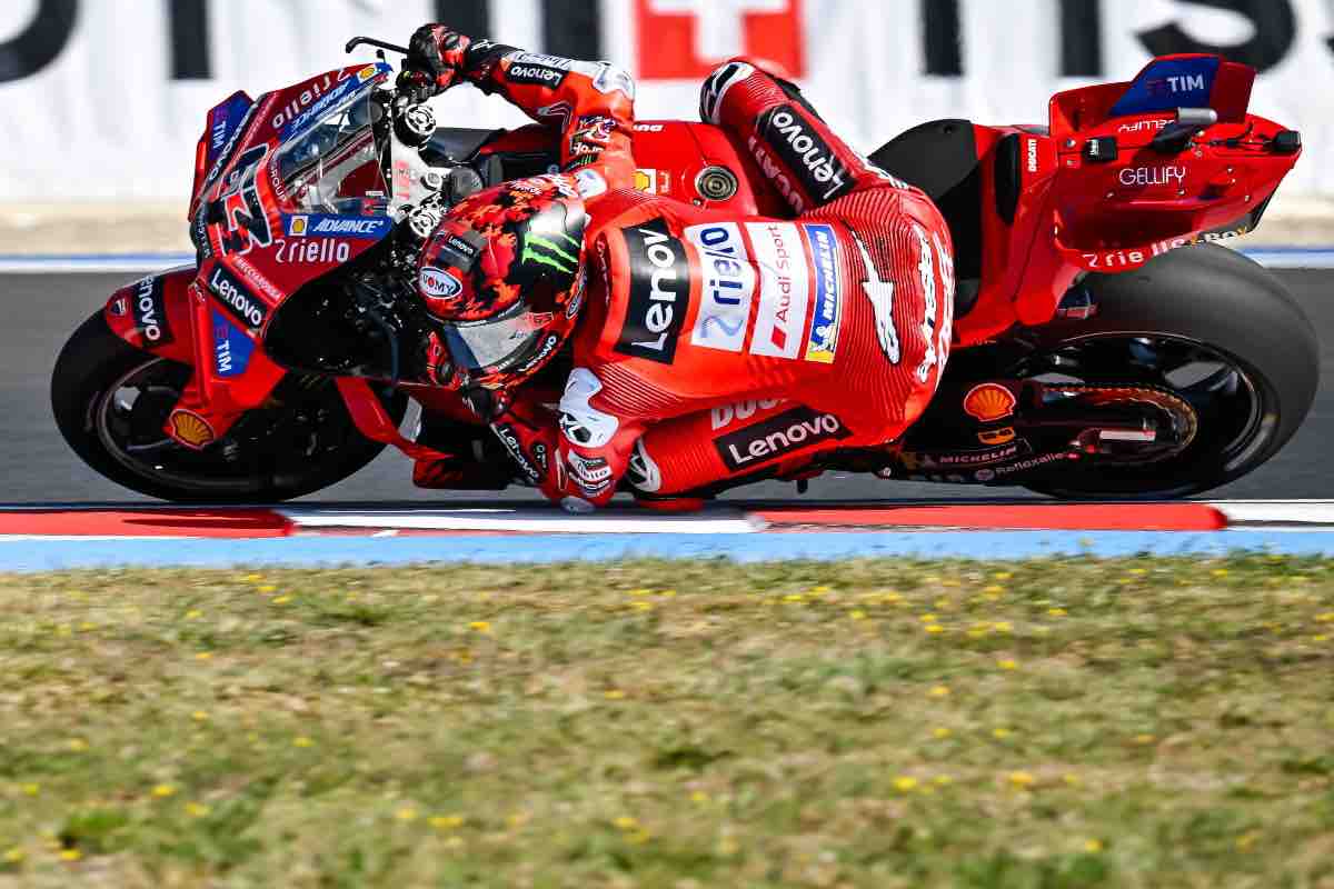 Ducati badilata a Bagnaia