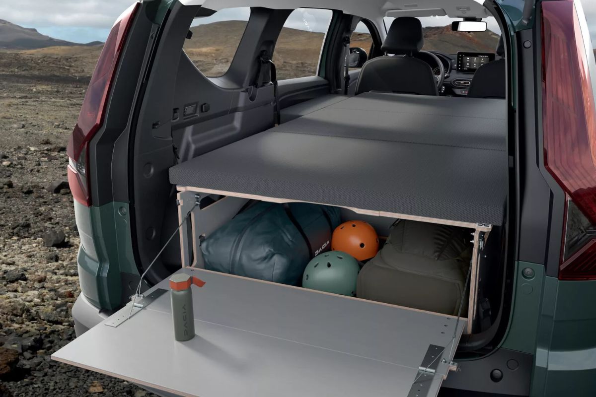 Dacia camper