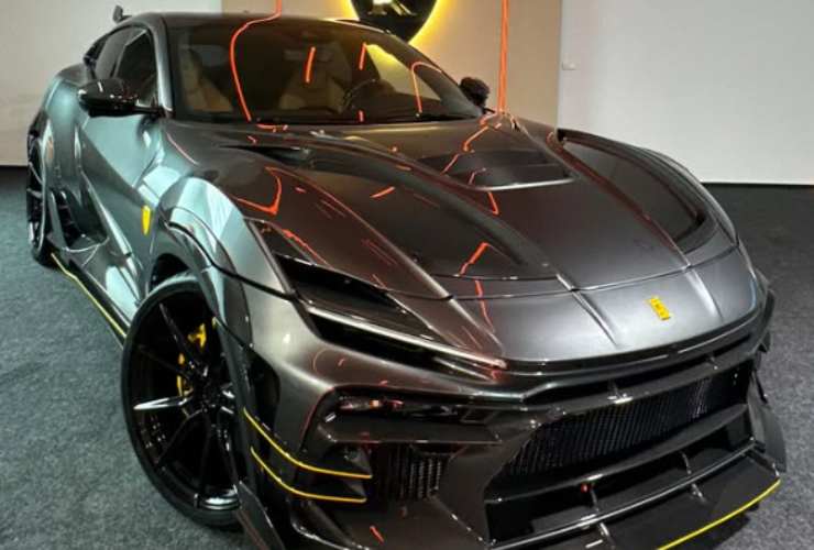 Ferrari Purosangue Batman 