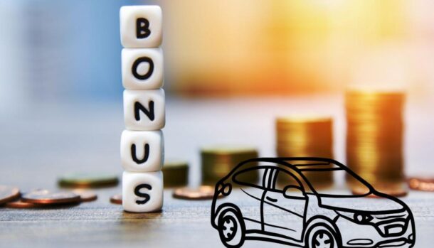 La scritta bonus, delle monete e il disegno stilizzato di un'auto