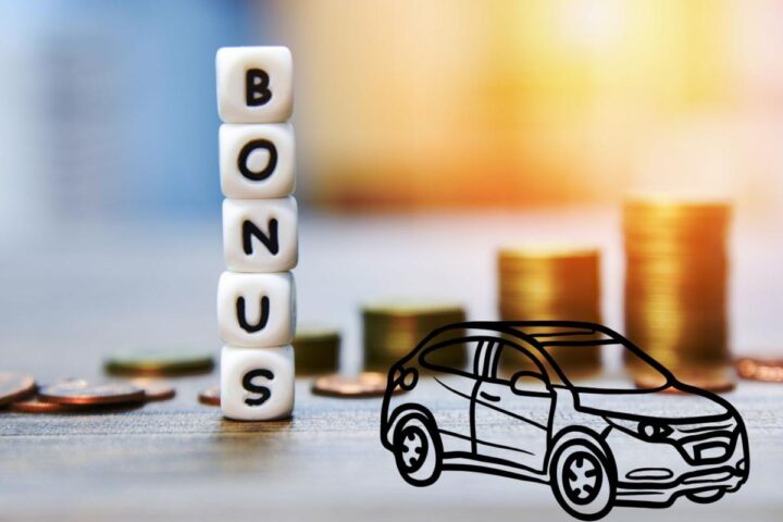 La scritta bonus, delle monete e il disegno stilizzato di un'auto