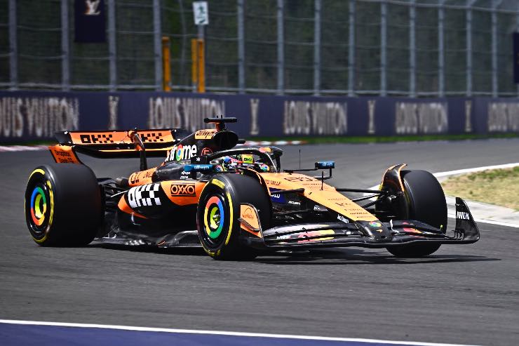 Oscar Piastri Sprint Race con griglia invertita