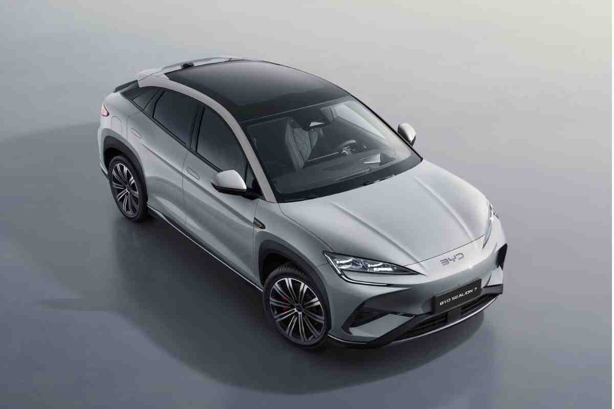 SEAT fa causa al colosso cinese