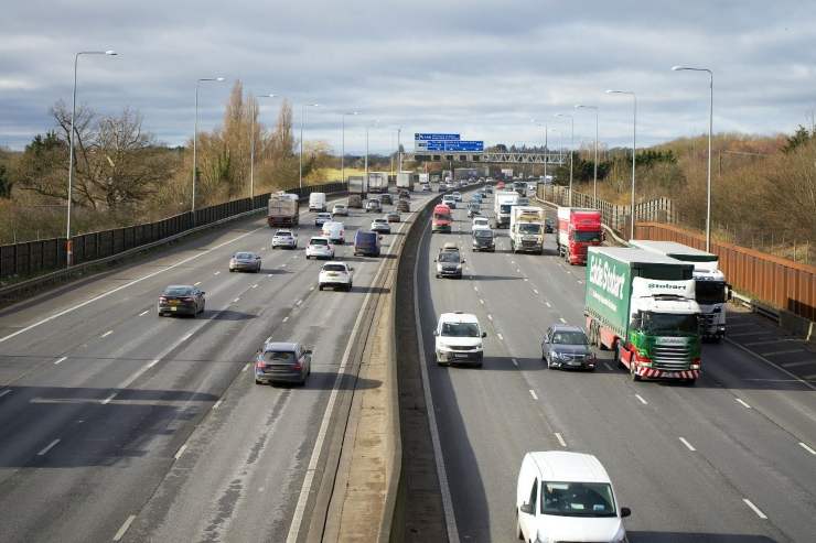 Autostrada tilt Milano Varese chiusa Busto Arsizio