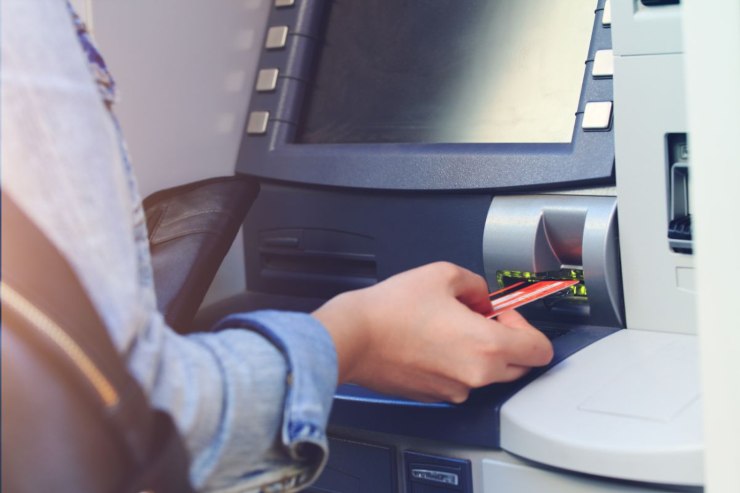 Bancomat distributore bancomat clone