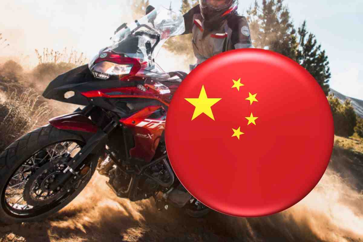 CFMoto 700MT ADV novità enduro