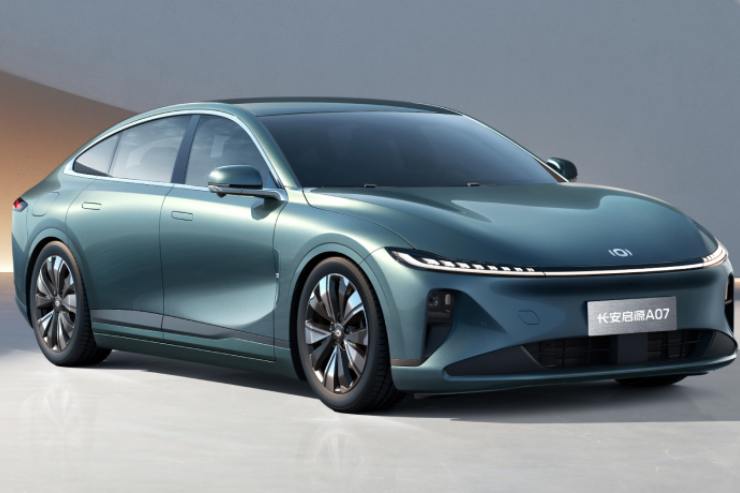 Tesla Cybertruck Changan Nevo 07