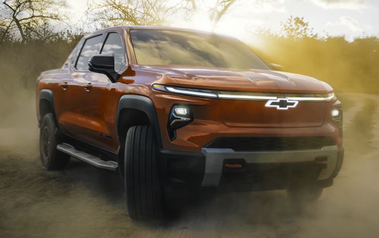 Auto Milano Napoli Chevrolet Silverado Ev elettrica