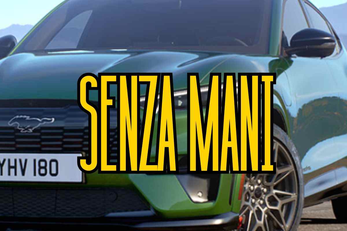 Ford Mustang problemi guida mani