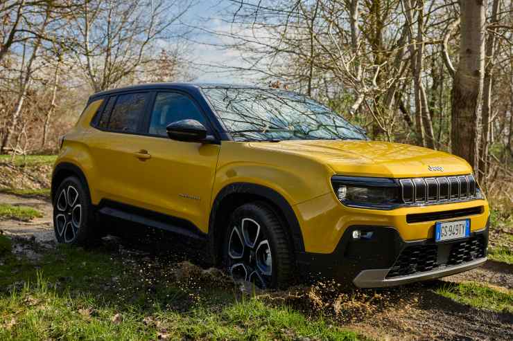 Jeep Avenger novità SUV incentivi