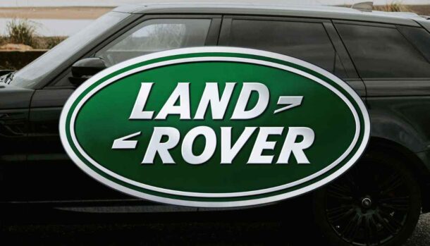 Land Rover Defender Churchill Edition