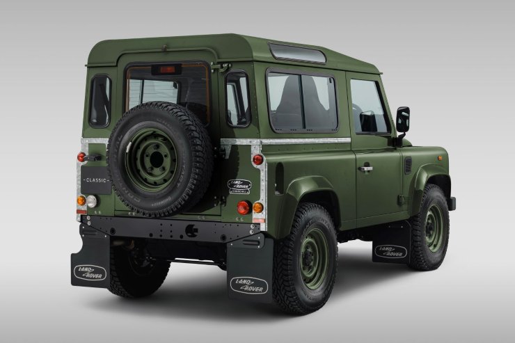 Land Rover Defender Churchill Edition