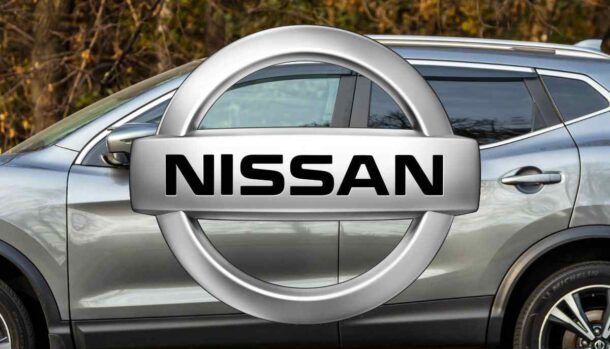 Nissan GT R auto addio sportiva