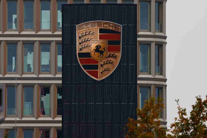 porsche logo sede