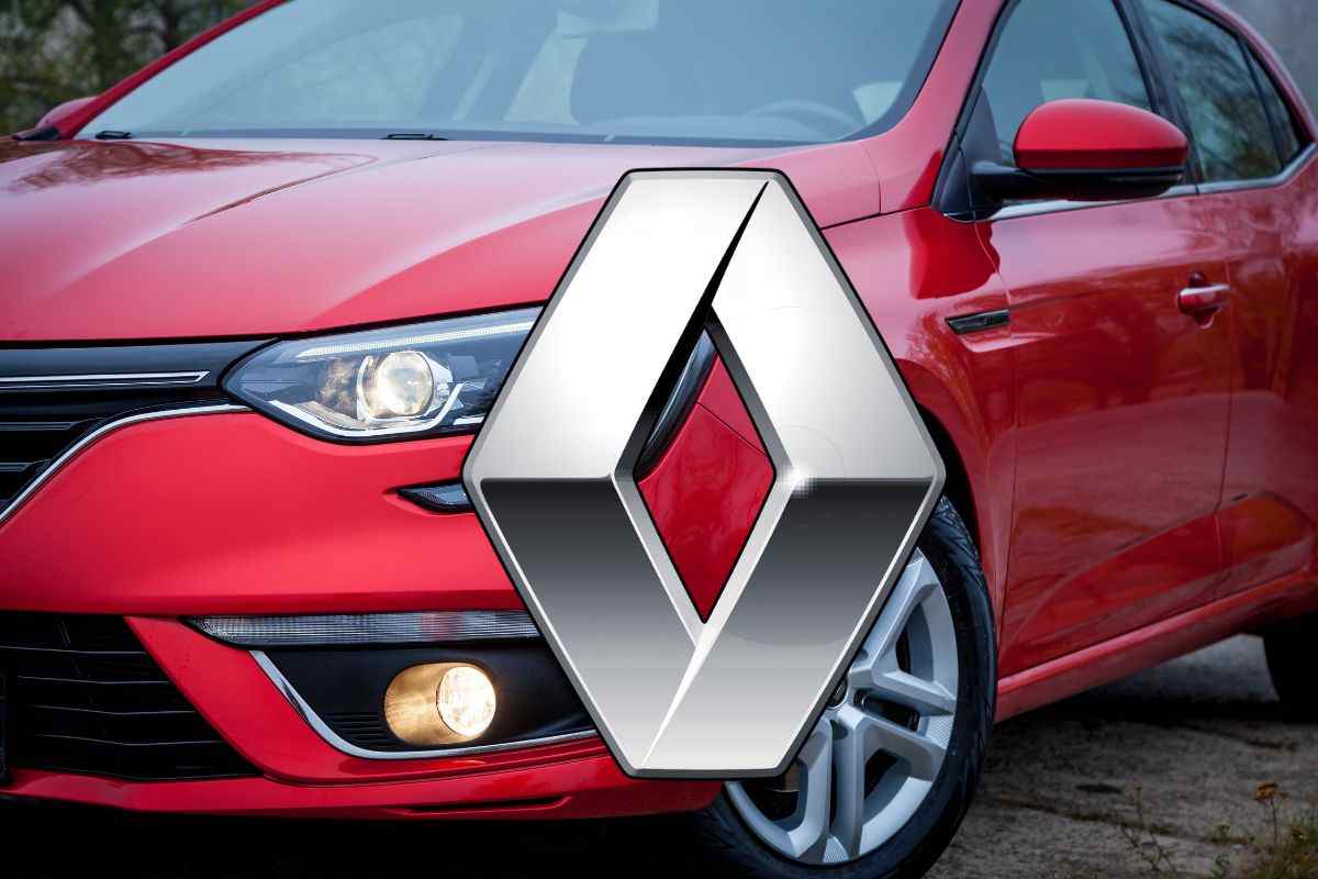 Renault Clio novità auto motore