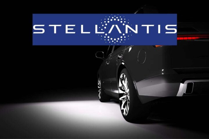 Stellantis fa sul serio e attacca Tesla: presentato il nuovo SUV compatto cinese, promette un'autonomia da urlo