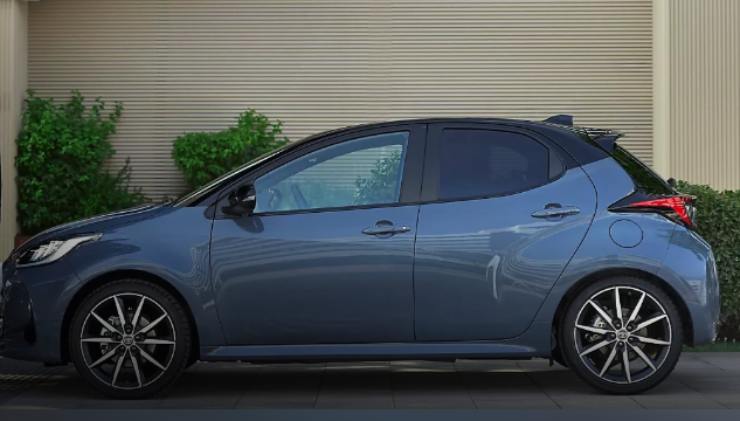 Toyota Yaris novità auto consumi
