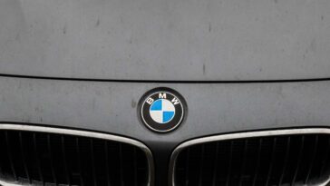BMW nuovo SUV lusso