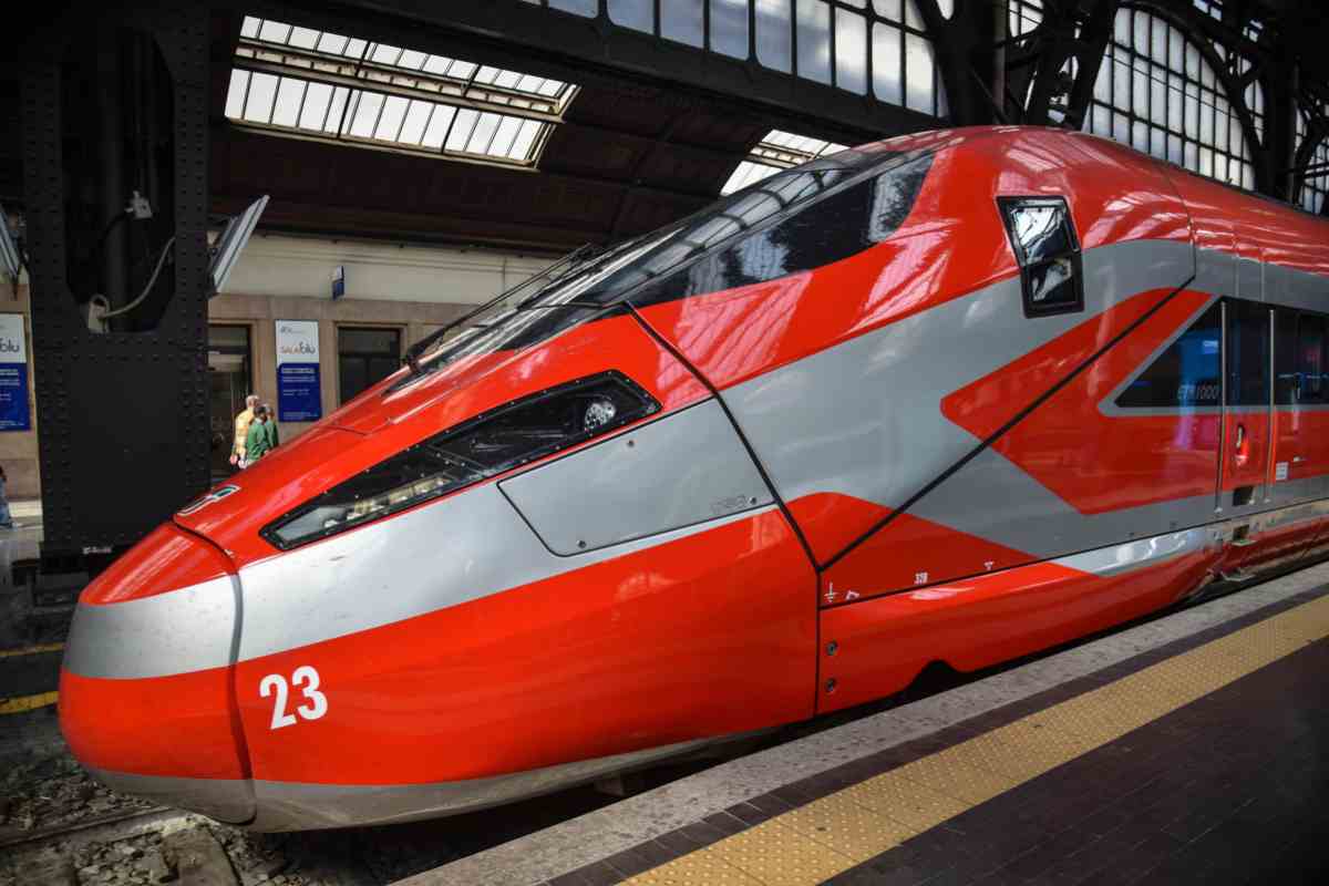 Treno Frecciarossa in stazione