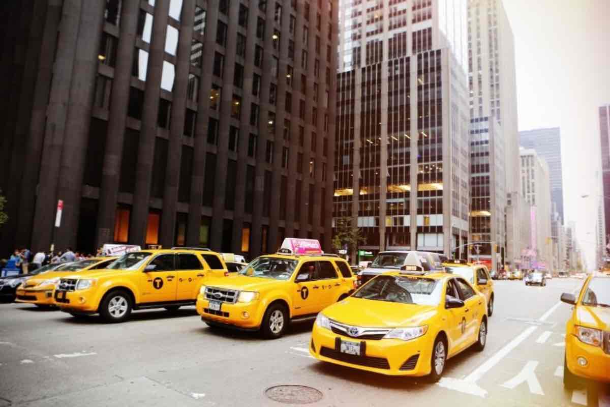 Taxi spesa folle per il turista