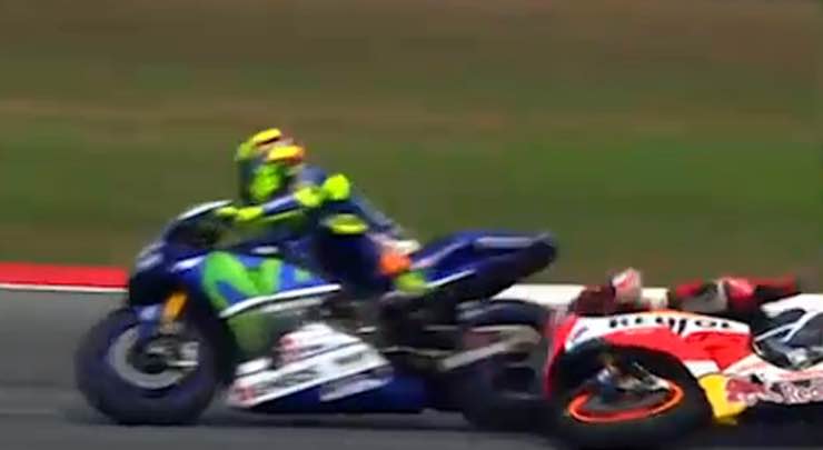 Valentino Rossi e Marc Marquez per Criville non cadde per il calcio