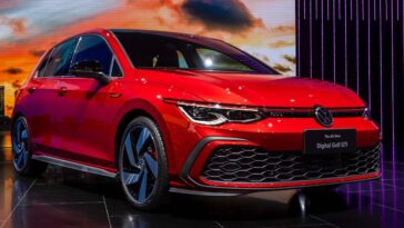 Volkswagen Golf da Hermes gli ridono in faccia