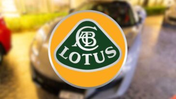 La Lotus che sembra una Lamborghini, ha delle specifiche uniche: quasi 1000 CV sotto il cofano