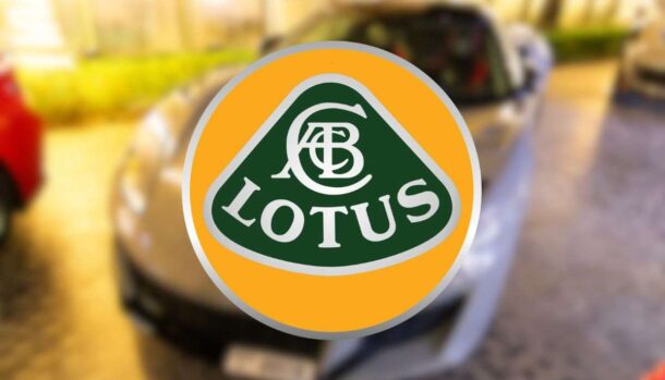 La Lotus che sembra una Lamborghini, ha delle specifiche uniche: quasi 1000 CV sotto il cofano