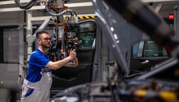 Automotive dramma nel cuore dell'Europa