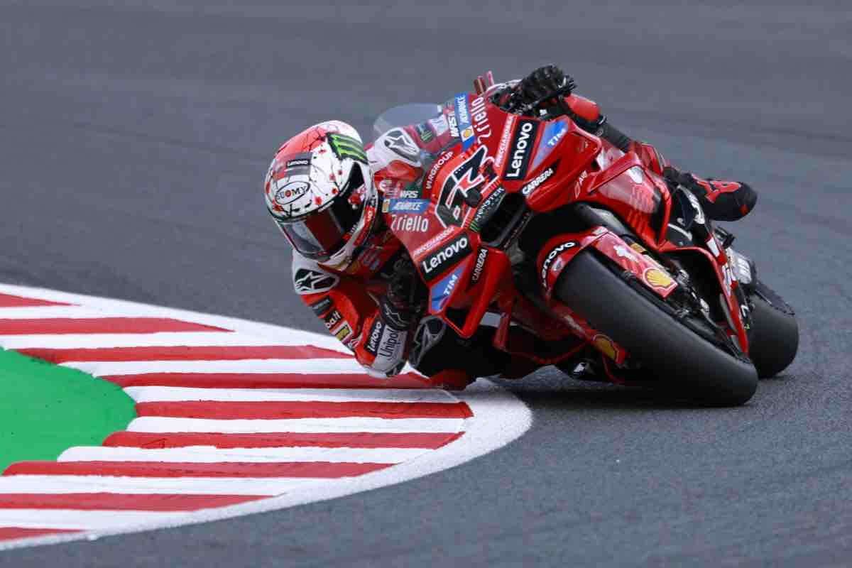 Bagnaia arriva un'altra mazzata