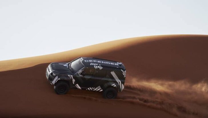 La nuova Land Rover Defender Dakar D7X-R
