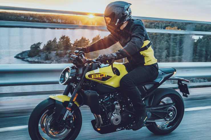 Moto bonus 3000 euro Husqvarna Vitpilen 801