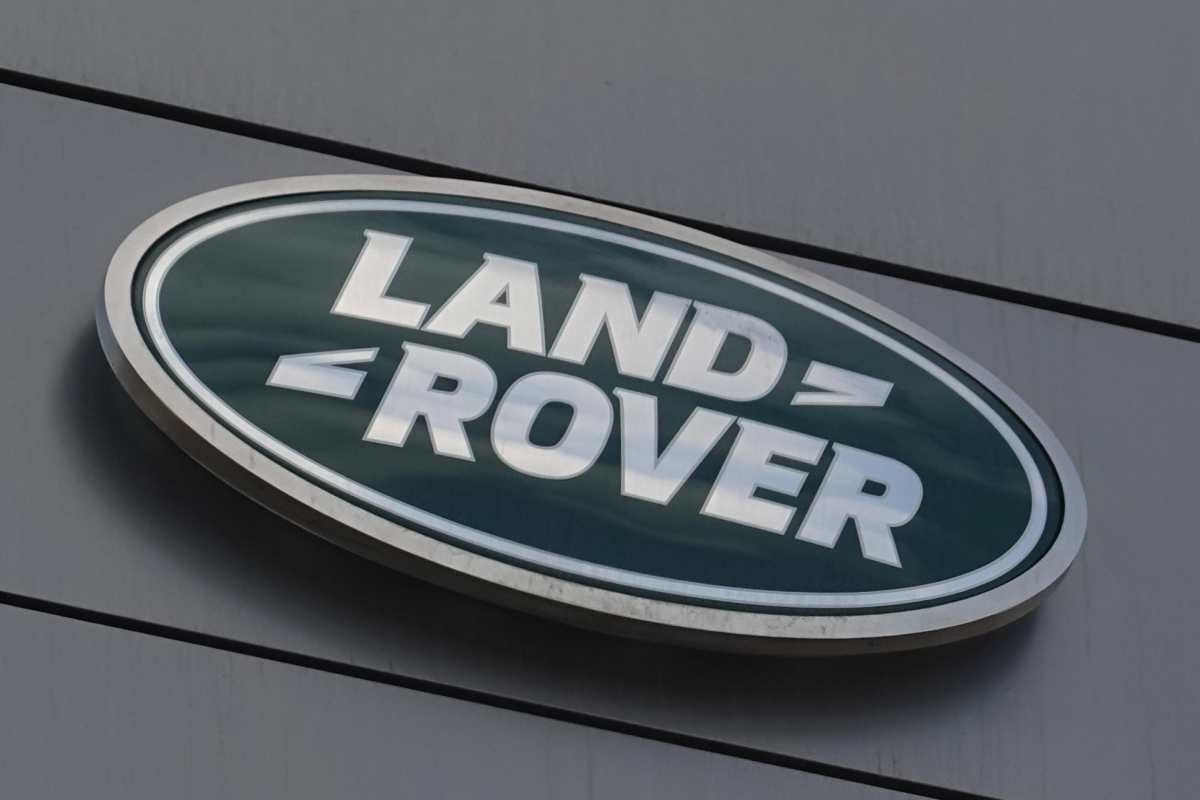 Land Rover chi gli fa i motori?