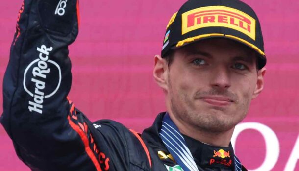 Red Bull F1 Verstappen McLaren