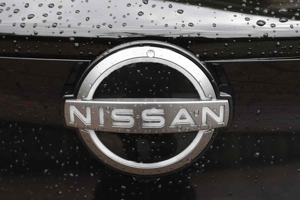 Nissan scatta il richiamo